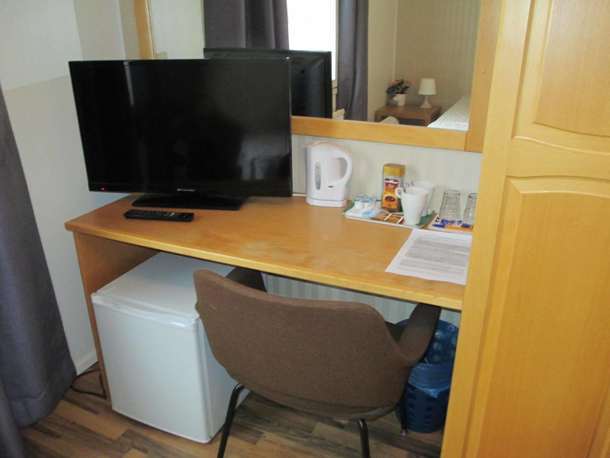 Hotel Ackas Toijala Екстер'єр фото